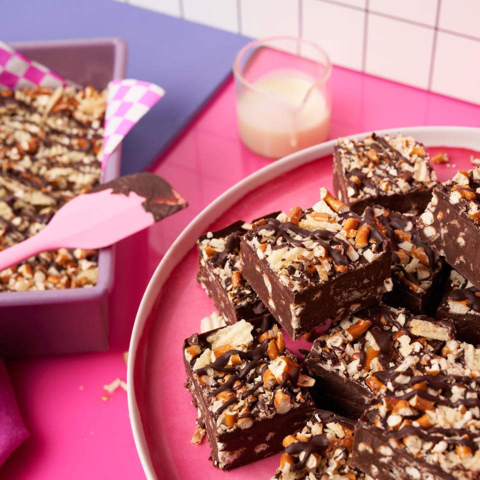 LAY'S® + ROLD GOLD® Fudge