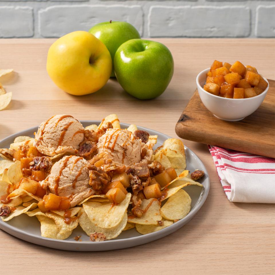 LAY'S® Kettle Cooked Warm Apple Nachos